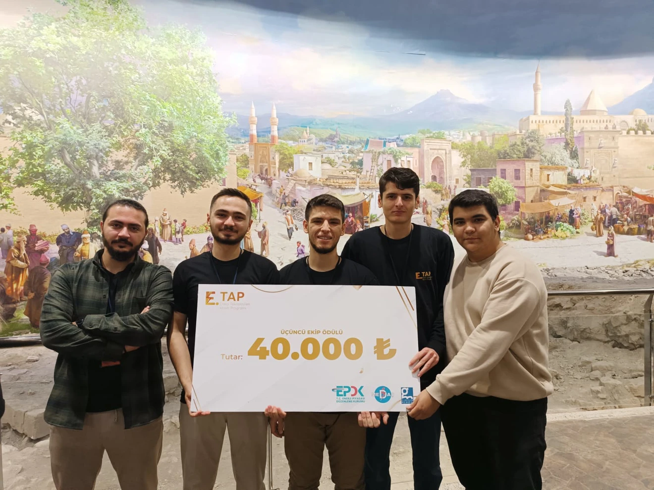 Medaş Hackathon’unda 3.olduk!